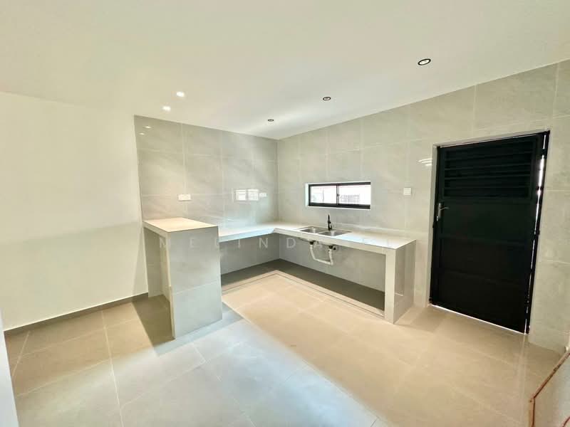 2-storey Terraced House for Sale in Taman Ungku Tun Aminah (Skudai) - Melinda Ee - Kitchen - PropertyGuru.com.my