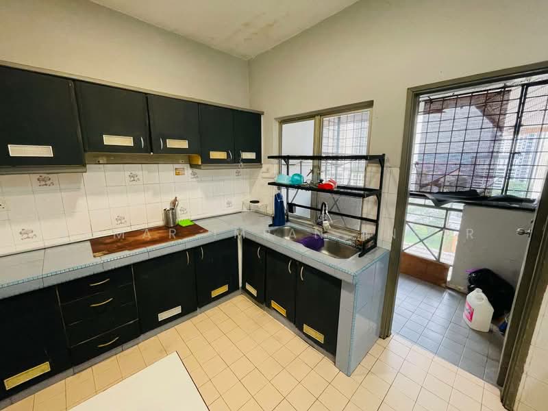 Condominium for Sale at Sri Suajaya Condominium - Ammar Imran Anuar - PropertyGuru.com.my