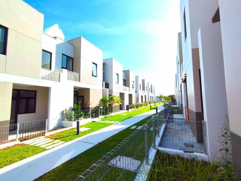 Townhouse for Rent in Sunway City Iskandar Puteri (Iskandar Puteri (Nusajaya)) - Yoland . - Exterior - PropertyGuru.com.my