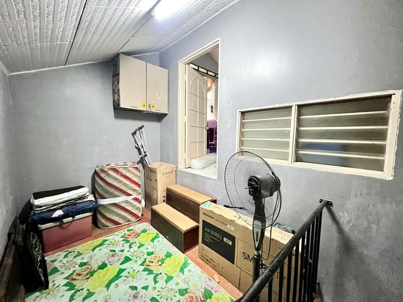 1-storey Terraced House for Sale in Seksyen 27 (Shah Alam) - Adaw Zain - Interior - PropertyGuru.com.my