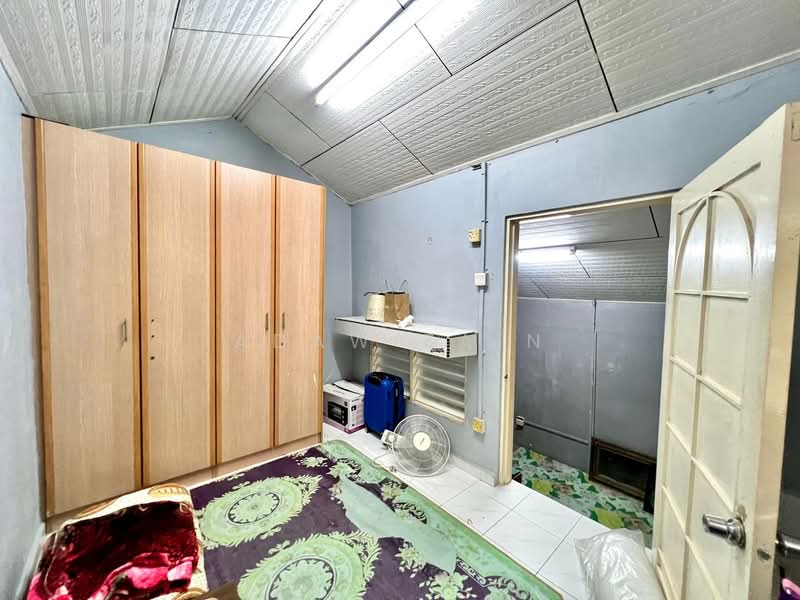 1-storey Terraced House for Sale in Seksyen 27 (Shah Alam) - Adaw Zain - Bedroom - PropertyGuru.com.my