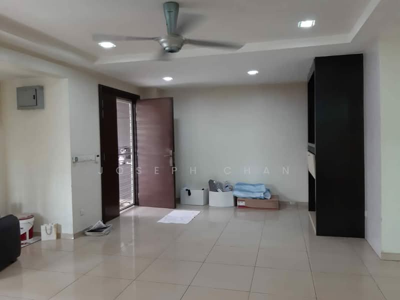 Rumah Teres 2 Tingkat untuk Dijual di Seksyen 7 (Shah Alam) - Joseph Chan - Living Room - PropertyGuru.com.my