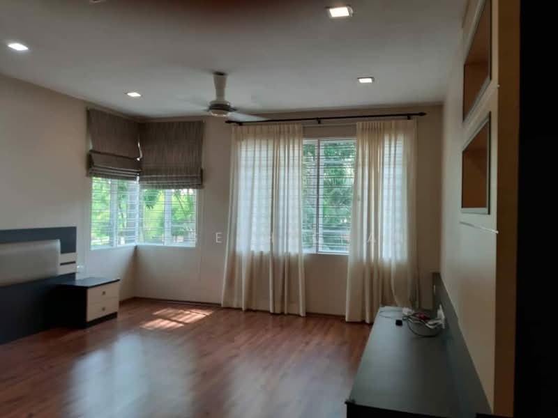 Rumah Teres 2 Tingkat untuk Dijual di Seksyen 7 (Shah Alam) - Joseph Chan - Bedroom - PropertyGuru.com.my