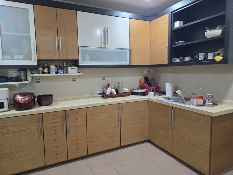 Rumah Teres 2-Tingkat untuk Dijual di Seksyen 7 (Shah Alam) - Joseph Chan - Kitchen - PropertyGuru.com.my