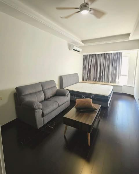 Servis Apartment untuk Disewa di R&F Princess Cove Phase 1 - YC Fung - Living Room - PropertyGuru.com.my