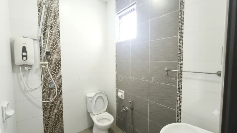 Semi-Detached House for Sale in D'Kayangan (Shah Alam) - Liza Tieo Quek Hoon - Bathroom - PropertyGuru.com.my