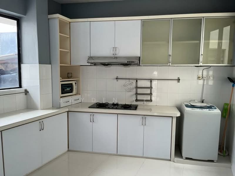 Pangsapuri untuk Disewa di Villa Batu Bukit - Jayden Yeap - PropertyGuru.com.my