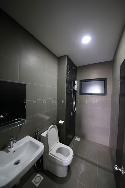 Kondominium untuk Disewa di The Havre Bukit Jalil - Chace Lim - Bathroom - PropertyGuru.com.my