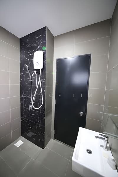 Kondominium untuk Disewa di The Havre Bukit Jalil - Chace Lim - Bathroom - PropertyGuru.com.my
