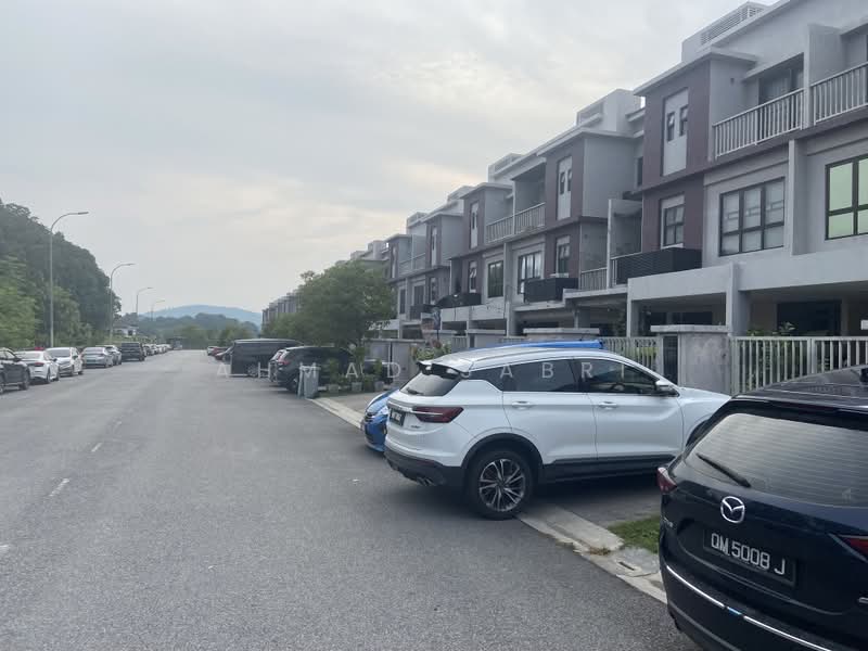 Townhouse for Sale in Kajang (Selangor) - Ahmad Sabri - Exterior - PropertyGuru.com.my