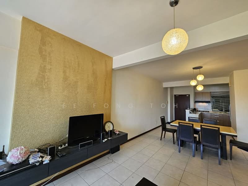 Apartment for Rent at Molek Pine 1 - Ee Fong Toh - Living Room - PropertyGuru.com.my