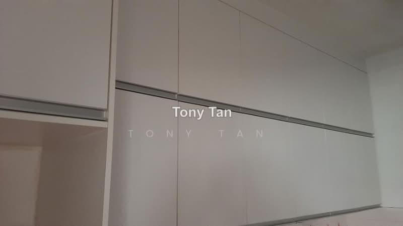 Rumah Teres untuk Dijual di Taman Sri Muda (Shah Alam) - Tony Tan - kitchen cabinet upper unit - PropertyGuru.com.my