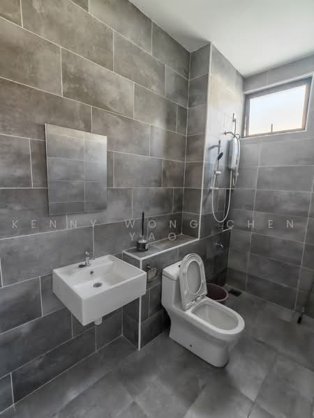Rumah Kluster untuk Disewa di Iskandar Puteri (Nusajaya) (Johor) - Kenny Wong Chen Yao - Bathroom - PropertyGuru.com.my
