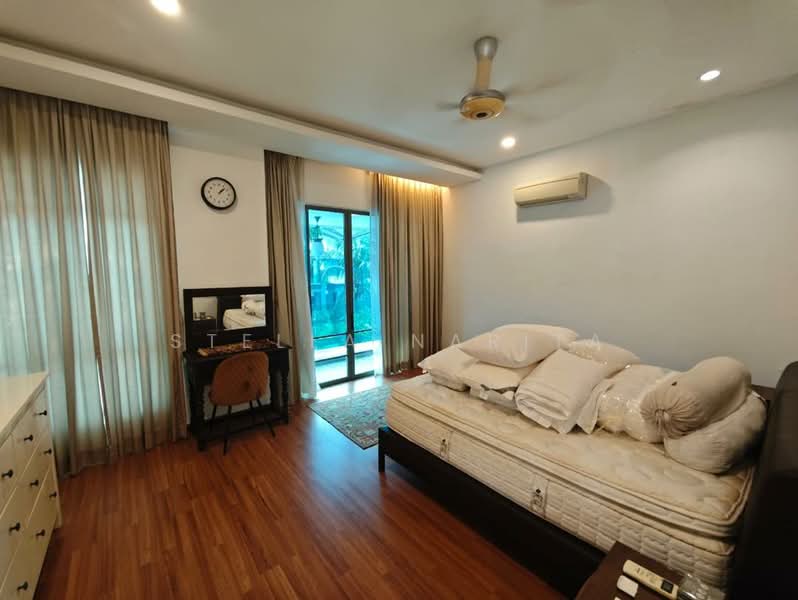 2-storey Terraced House for Rent in East Ledang (Iskandar Puteri (Nusajaya)) - Stella Narita - Bedroom - PropertyGuru.com.my