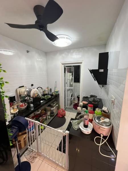 Apartment for Sale at Denai Nusantara Apartment - Daniel Yong - Kitchen - PropertyGuru.com.my