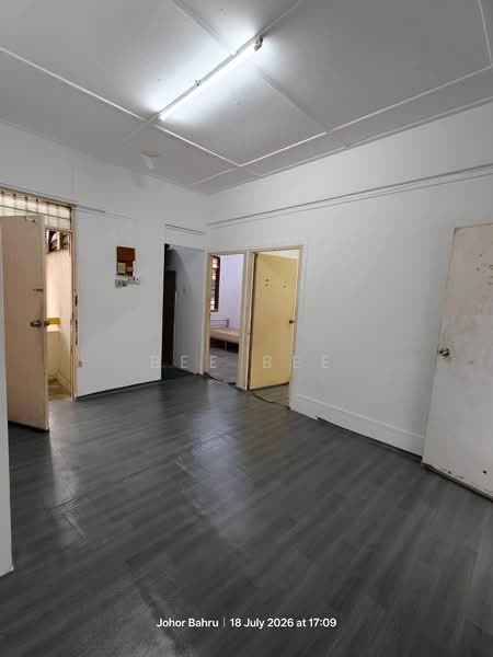 Flat for Rent at Flat Taman Perling - Bee Bee - PropertyGuru.com.my