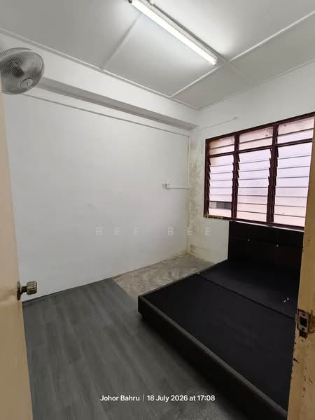 Flat for Rent at Flat Taman Perling - Bee Bee - PropertyGuru.com.my