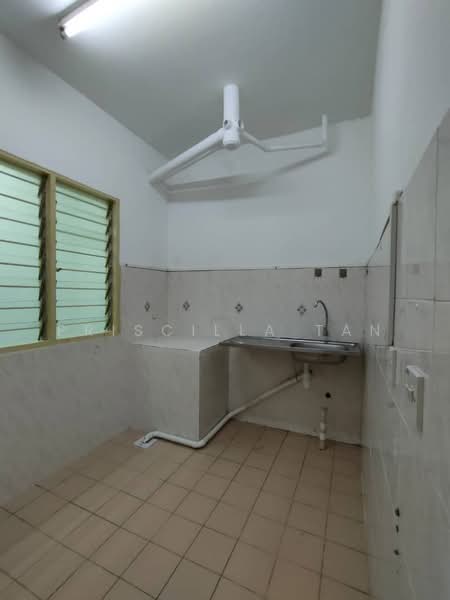 Condominium for Sale at Puncak Damansara - Priscilla Tan - Kitchen - PropertyGuru.com.my