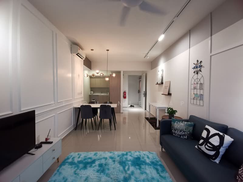 Servis Apartment untuk Dijual di Gravit8, Klang - Stephanie Yap - Living Room - PropertyGuru.com.my
