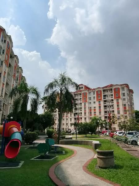 Apartment for Sale at Pangsapuri Danaumas - KT Teoh - Exterior - PropertyGuru.com.my