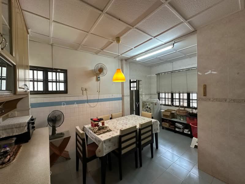 Semi-Detached House for Sale in Johor Bahru (Johor) - Daniel Yong - Kitchen - PropertyGuru.com.my