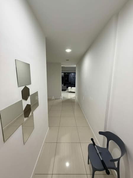 Servis Apartment untuk Disewa di The Elements - Bryan Ting - Corridor - PropertyGuru.com.my