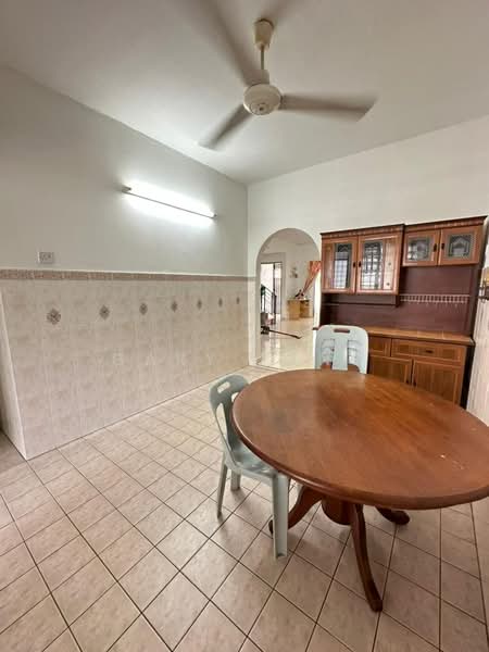 Rumah Teres 2 Tingkat untuk Dijual di Taman Pakatan (Ipoh) - Gary Tang - Dining Room - PropertyGuru.com.my