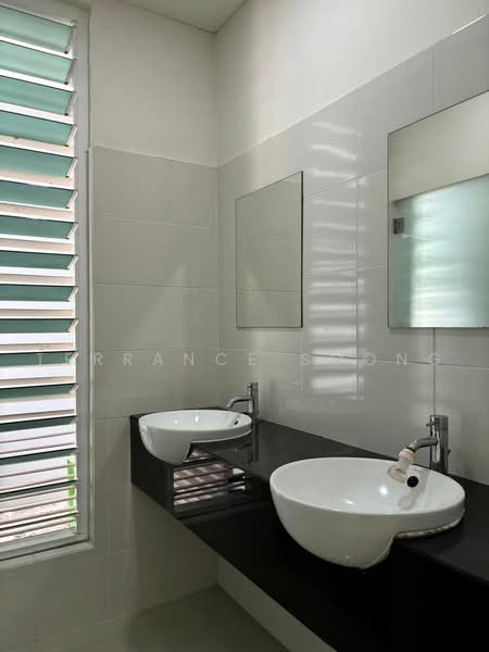 Servis Apartment untuk Disewa di 1Medini - Terrance Soong - Bathroom - PropertyGuru.com.my