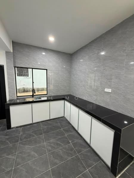 Rumah Teres 1 Tingkat untuk Dijual di Taman Universiti (Skudai) - Wil Mong - Kitchen - PropertyGuru.com.my