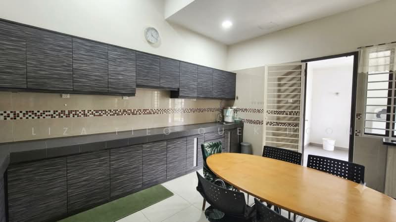 Semi-Detached House for Sale in D'Kayangan (Shah Alam) - Liza Tieo Quek Hoon - Kitchen - PropertyGuru.com.my