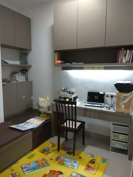 Kondominium untuk Dijual di Surin Condominium - Paul Pheong - Study - PropertyGuru.com.my