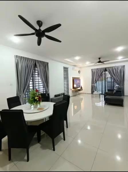 Rumah Teres 2 Tingkat untuk Disewa di Ipoh (Perak) - Ck Nyau - Living Room - PropertyGuru.com.my