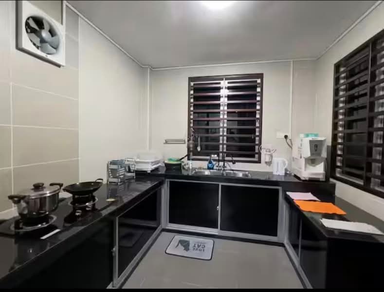 Rumah Teres 2 Tingkat untuk Disewa di Ipoh (Perak) - Ck Nyau - Kitchen - PropertyGuru.com.my