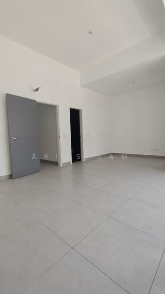 Rumah Teres 2-Tingkat untuk Dijual di Taman Mount Austin (Tebrau) - Aries Lam - PropertyGuru.com.my