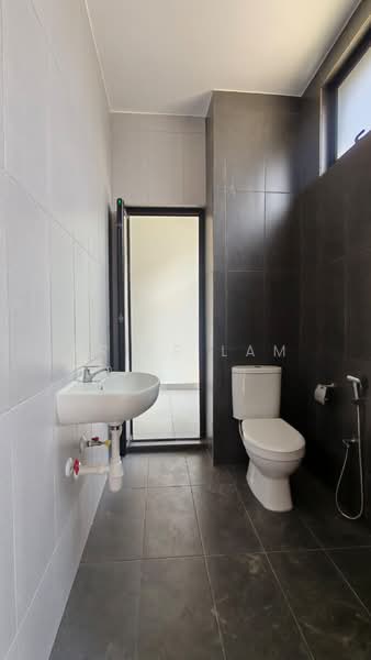 Rumah Teres 2-Tingkat untuk Dijual di Taman Mount Austin (Tebrau) - Aries Lam - PropertyGuru.com.my