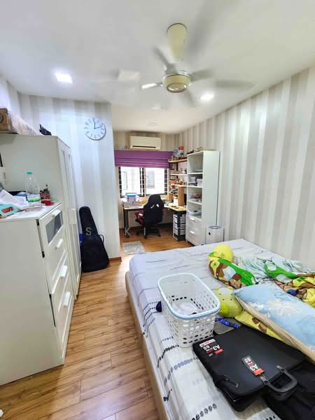 3-storey Terraced House for Sale in Lake Fields (Sungai Besi) - Suki Tan - Bedroom - PropertyGuru.com.my