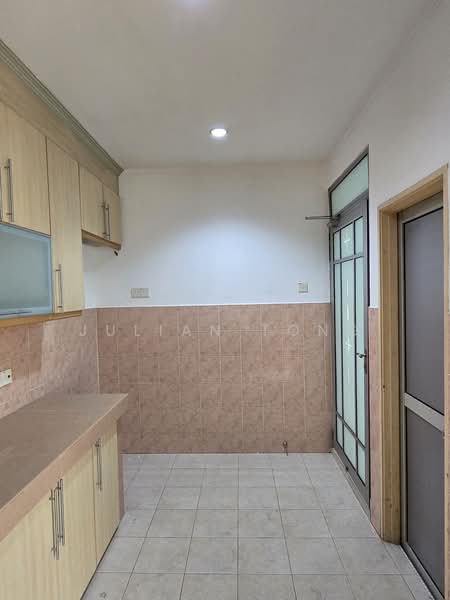 2-storey Terraced House for Sale in Bandar Baru Nilai (Nilai) - Julian Tong - Kitchen - PropertyGuru.com.my