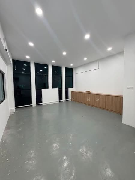 Factory for Rent in Eco Business Park 1 (Johor Bahru) - Celine Ng - Interior - PropertyGuru.com.my