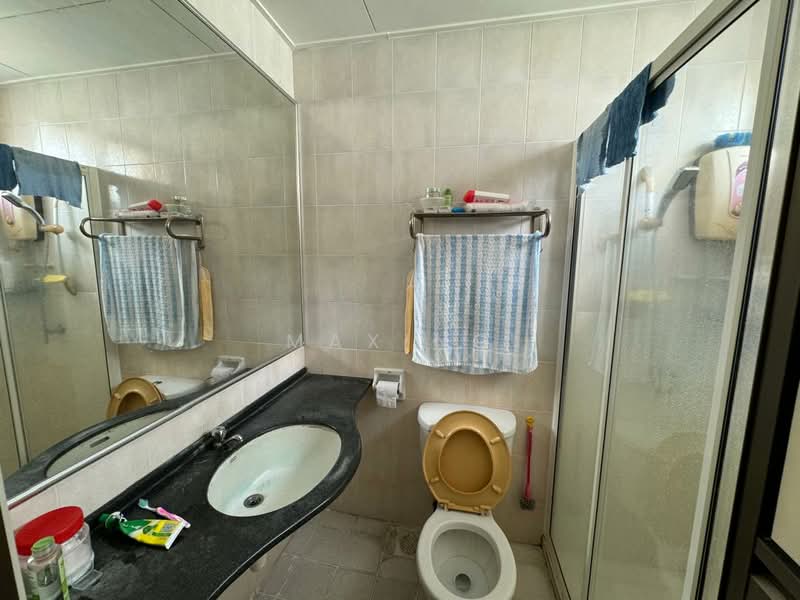 3-storey Terraced House for Sale in Tanjung Bungah (Penang) - Max Ng - Bathroom - PropertyGuru.com.my