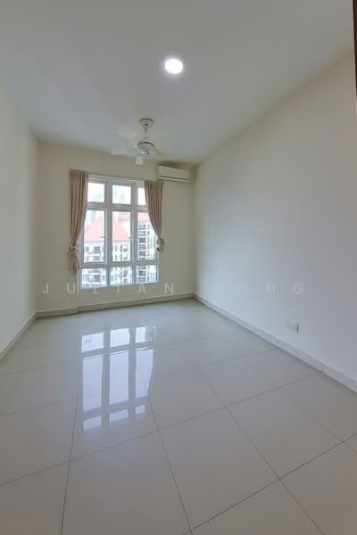 Condominium for Sale at Sri Putramas III / Royal Regent - Julian Tong - Bedroom - PropertyGuru.com.my