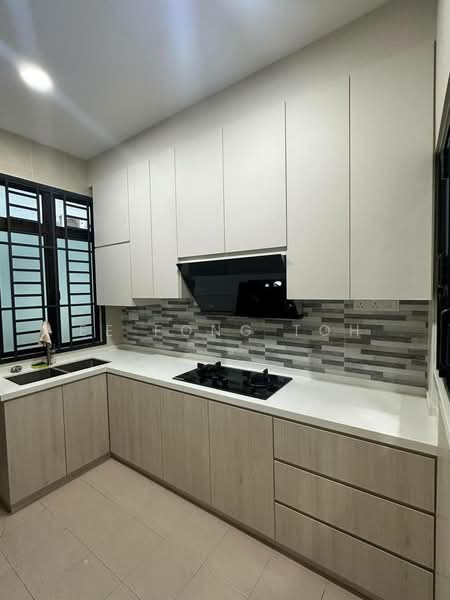 2-storey Terraced House for Sale in Austin Crest (Johor Bahru) - Ee Fong Toh - Kitchen - PropertyGuru.com.my