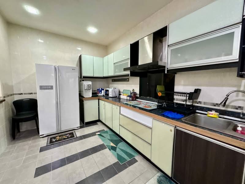 2-storey Terraced House for Sale in Presint 14 (Putrajaya) - Kamil Ghazali - Kitchen - PropertyGuru.com.my
