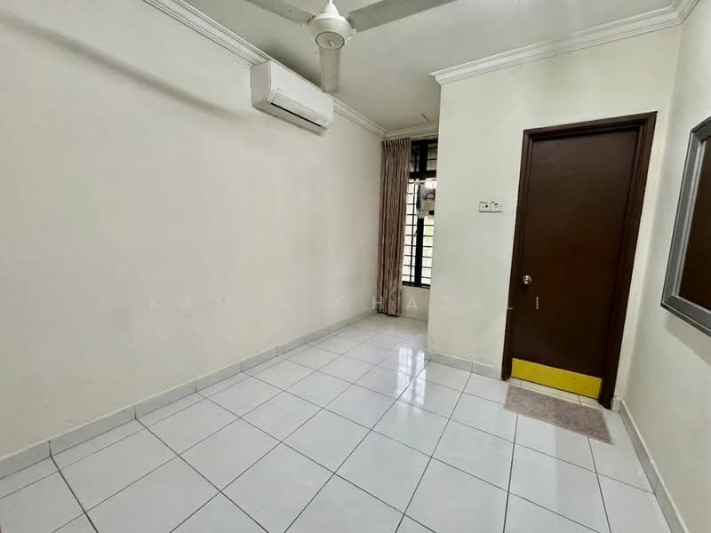 2-storey Terraced House for Sale in Presint 14 (Putrajaya) - Kamil Ghazali - Interior - PropertyGuru.com.my
