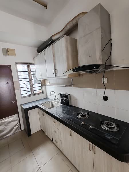 2-storey Terraced House for Rent in Setia Indah 12 (Setia Alam) - Jasmine Teo - Kitchen - PropertyGuru.com.my