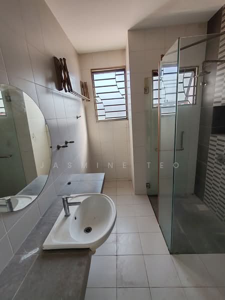 2-storey Terraced House for Rent in Setia Indah 12 (Setia Alam) - Jasmine Teo - Bathroom - PropertyGuru.com.my