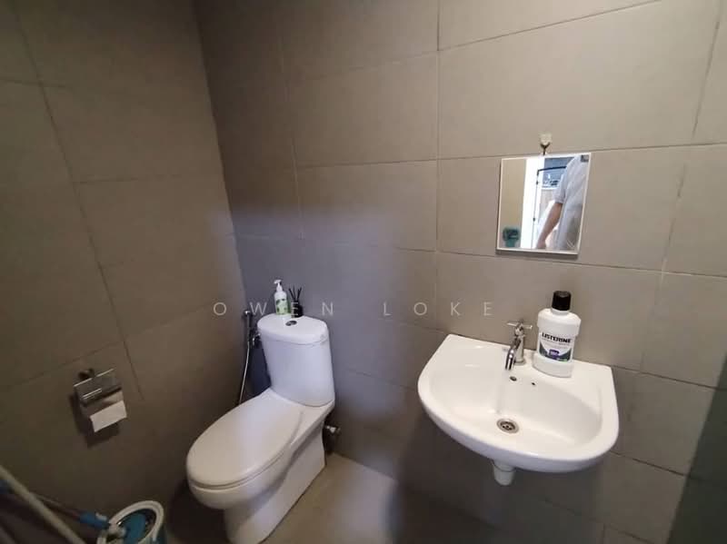 Service Residence for Rent at Avenue D'Vogue - Owen Loke - Bathroom - PropertyGuru.com.my
