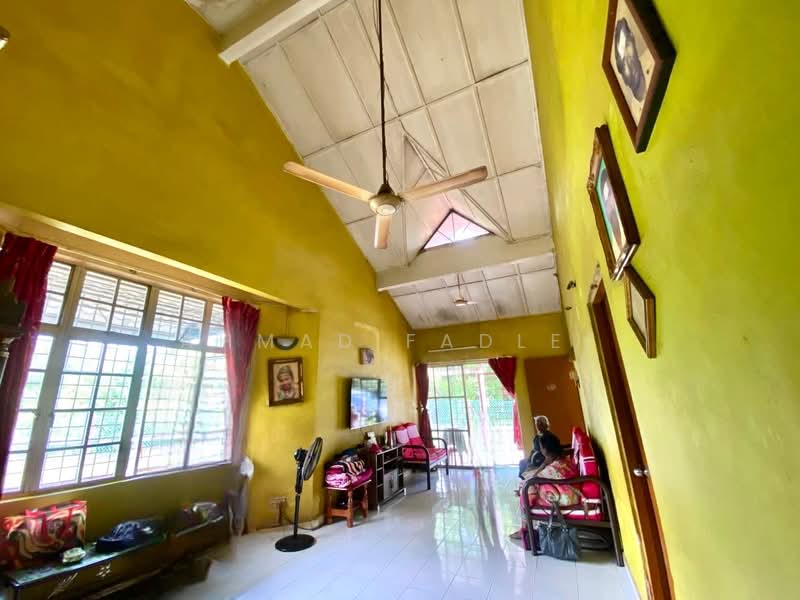 Rumah Teres 1-Tingkat untuk Dijual di Taman Langat Jaya (Bangi) - Ahmad Fadlee - PropertyGuru.com.my