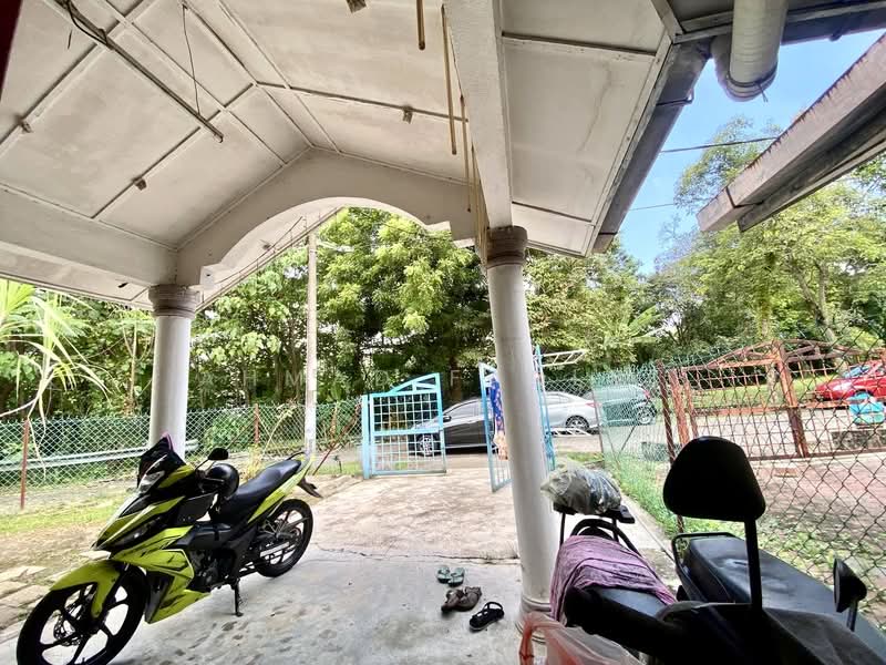 Rumah Teres 1-Tingkat untuk Dijual di Taman Langat Jaya (Bangi) - Ahmad Fadlee - PropertyGuru.com.my