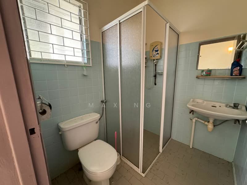 Rumah Banglo untuk Disewa di Tanjung Bungah (Penang) - Max Ng - Bathroom - PropertyGuru.com.my