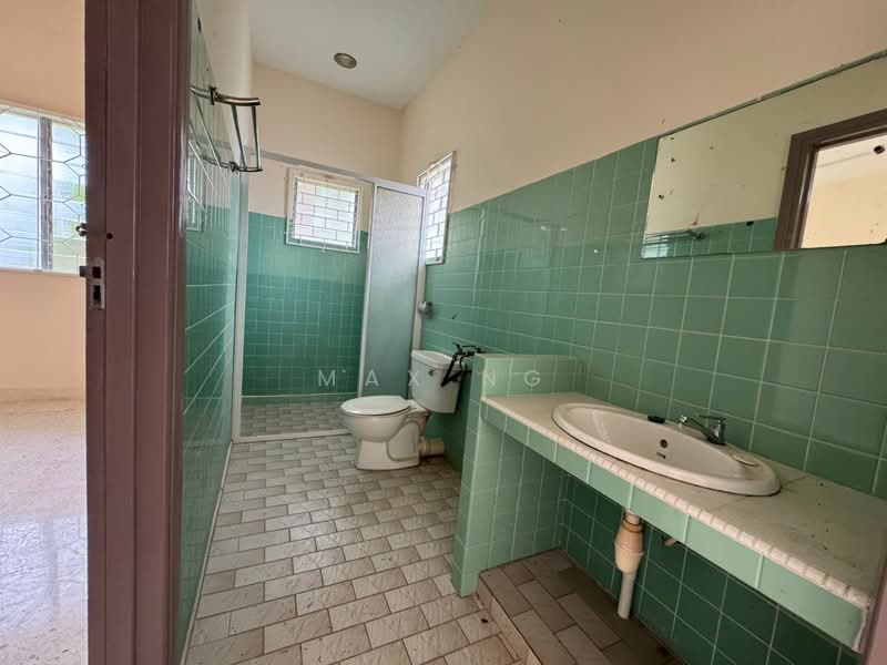Rumah Banglo untuk Disewa di Tanjung Bungah (Penang) - Max Ng - Bathroom - PropertyGuru.com.my